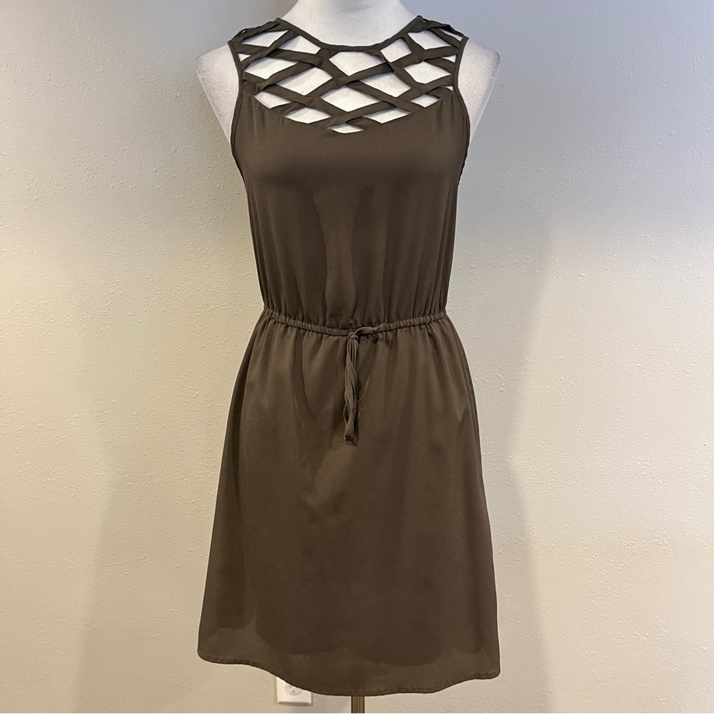Studio Y olive green color sleeveless Mini Dress size small‎